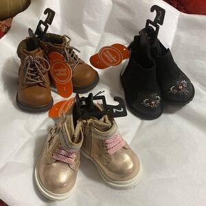 Wonder Nation baby girls boots bundle; size:2